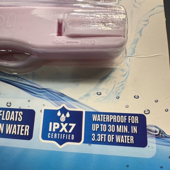 NWT Strawberry Waterproof Phone Pouch - Picture 6 of 9